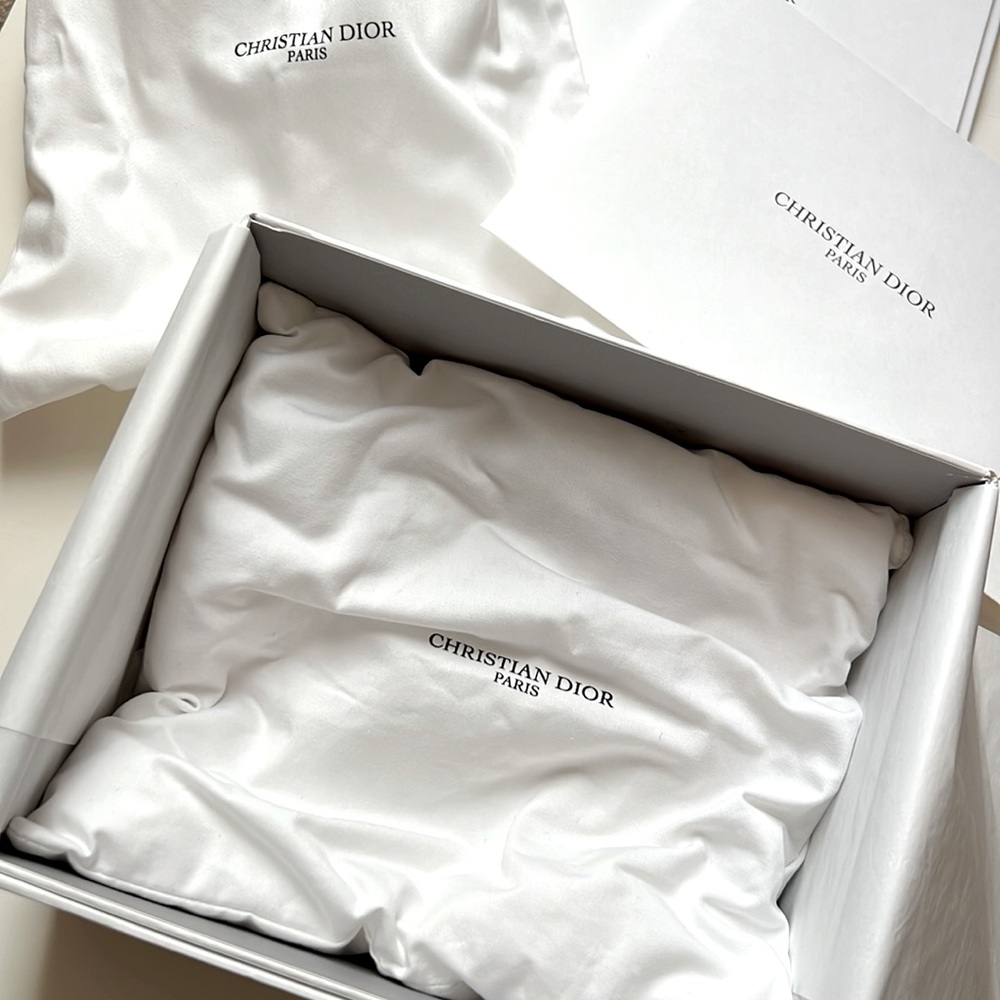 Dior Box, Pillow, Pouch, Envelope